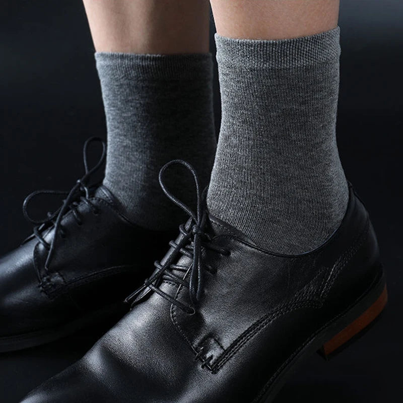 HSS 2024 High Quality Casual Men's Business Socks Summer Winter Cotton Socks Quick Drying Black White Long Sock Plus Size US7-14