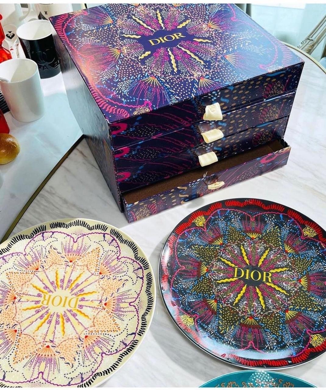 plates set of four serving plates for food or sweet - Dior Kitchen and Dining | Aleppo Gift UAE
