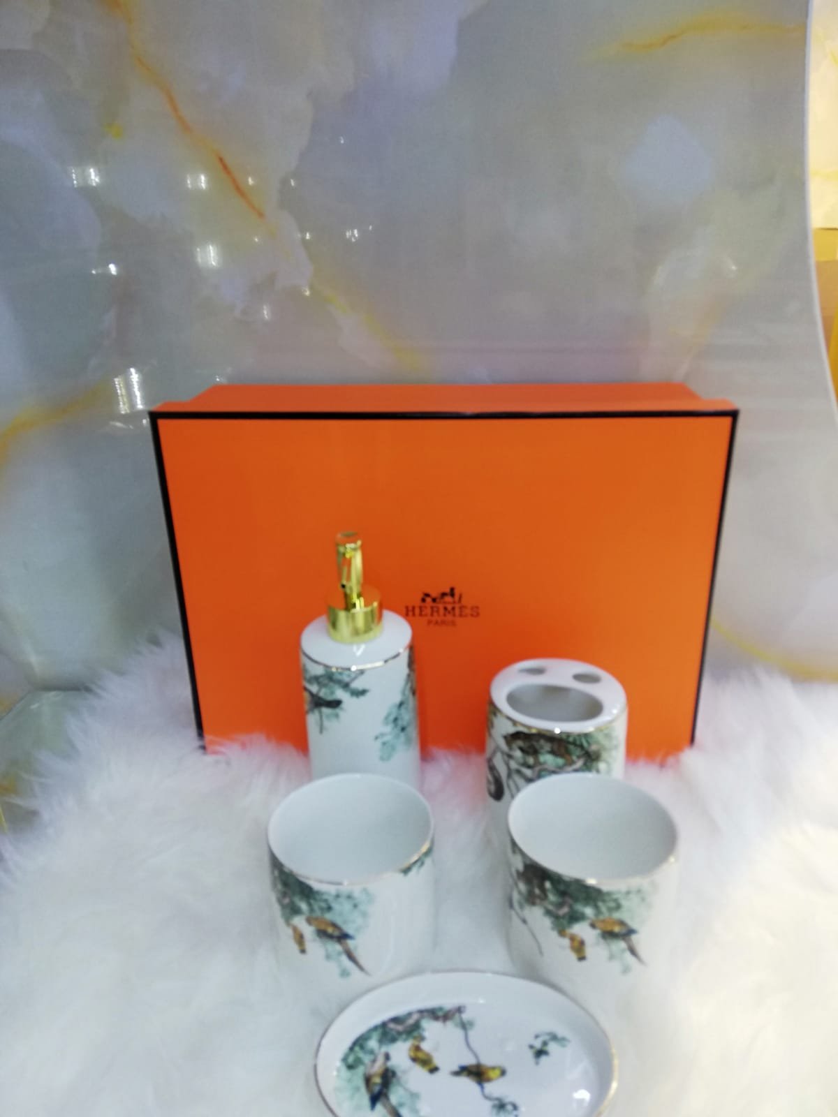 Bathroom soap set from Hermes - Hermes Bathroom Accessories | Aleppo Gift UAE