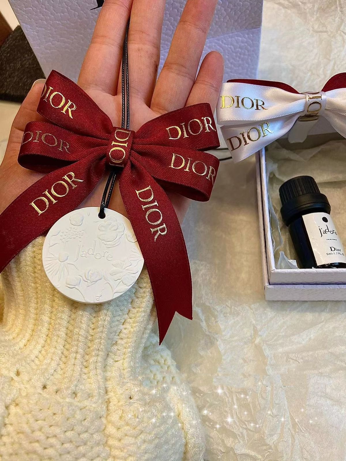 small aroma pendant - Image 3 of 7