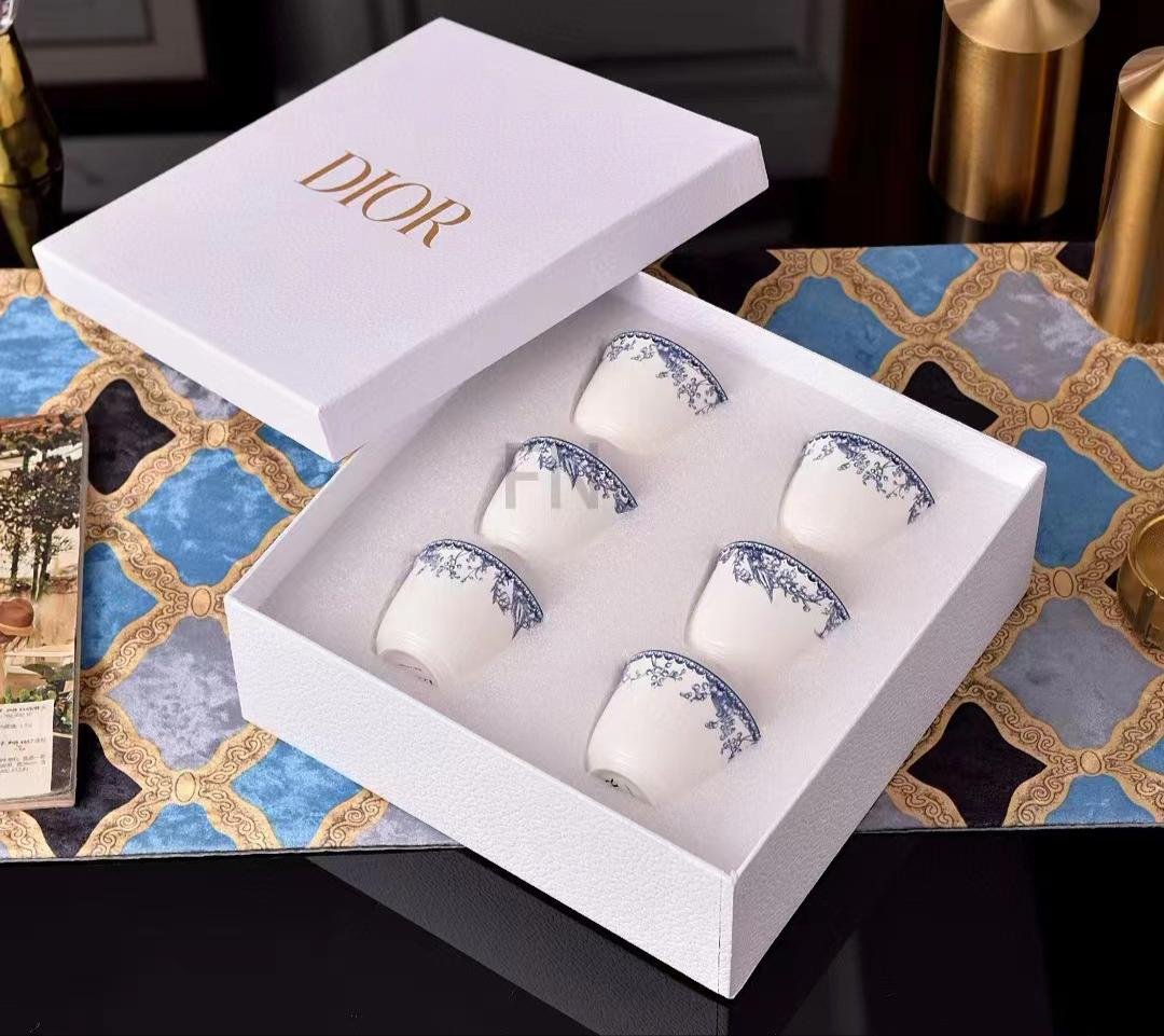 Arabic coffee cups - Dior Arabic Coffee | Aleppo Gift UAE