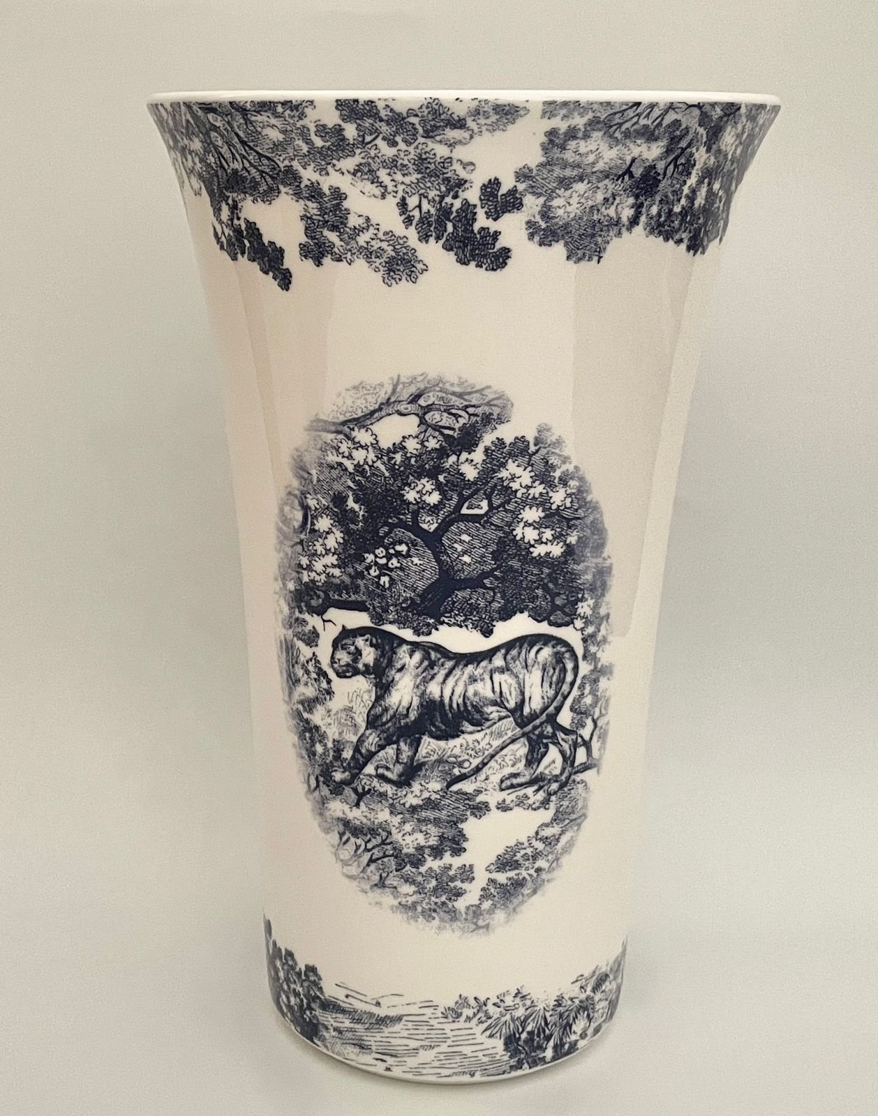 Vase white - Image 2 of 3