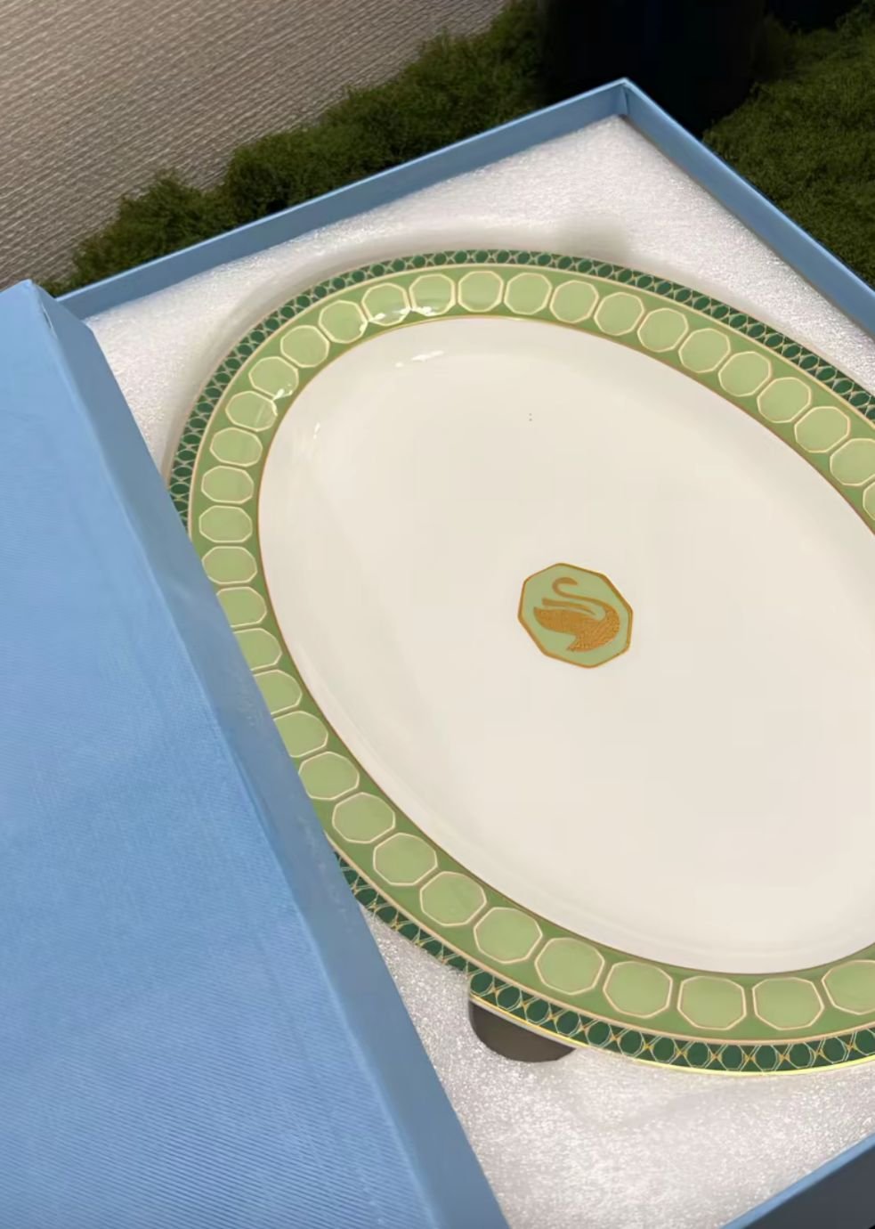 Swarovski oval plate - Image 2 of 2