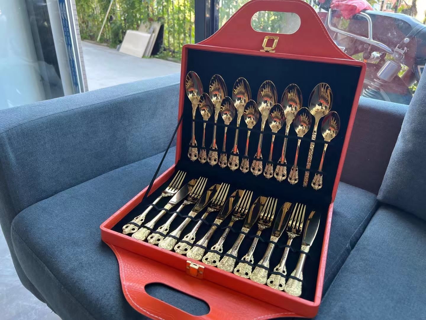 Hermes cutlery set - Hermes Kitchen and Dining | Aleppo Gift UAE