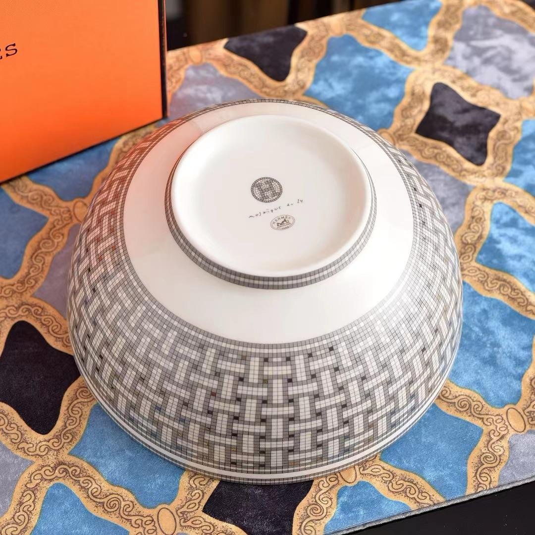 Salad bowl from Hermes  - Image 4 of 5