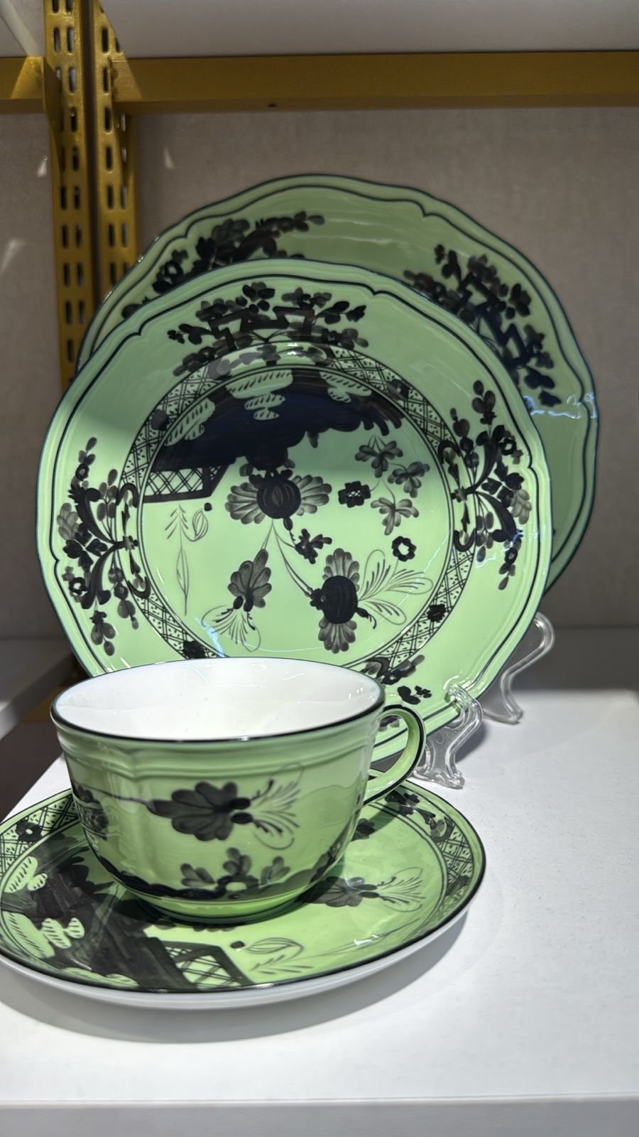 Ginori Single tea cup Green - Ginori Cups | Aleppo Gift UAE
