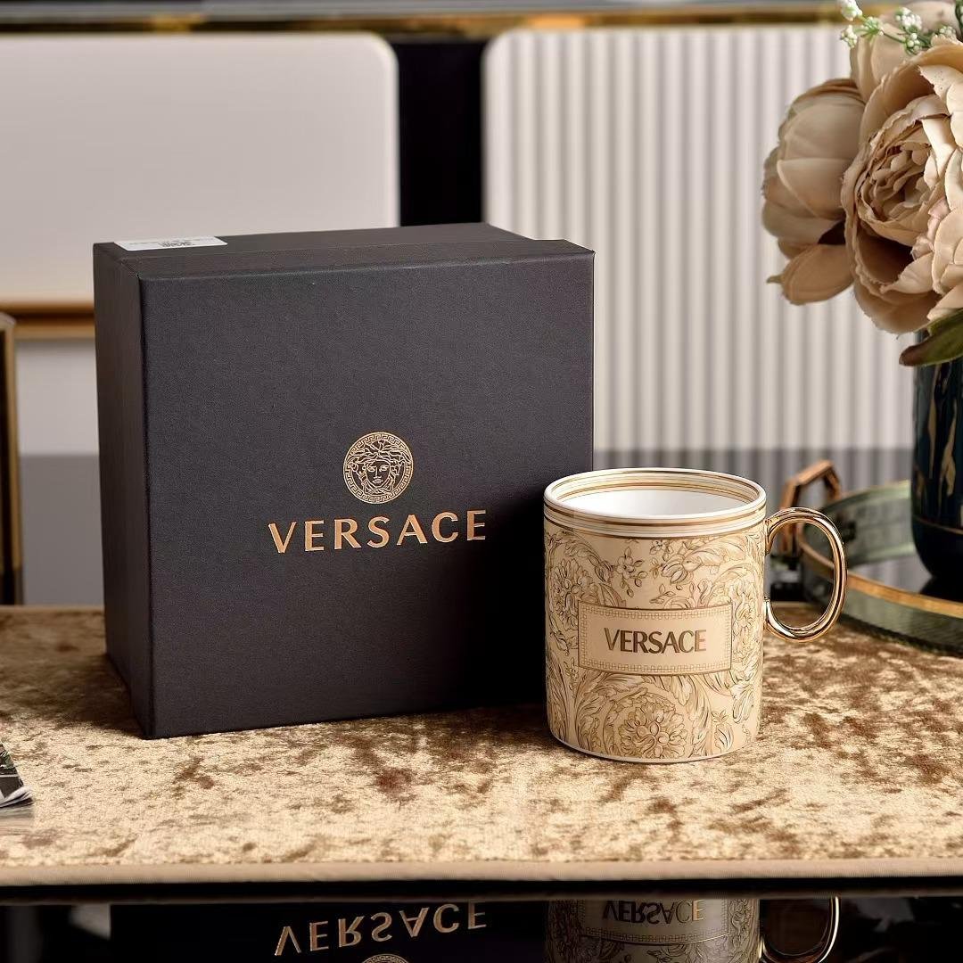 Versace Barocco mug - Versace Mug | Aleppo Gift UAE