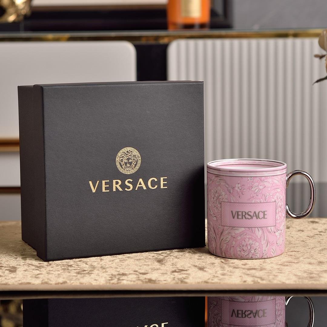 Versace Barocco mug - Image 2 of 4