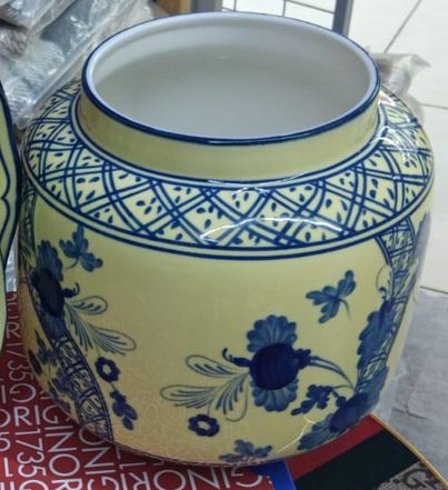 Ginori 1735 ginger jar, likely from a collection such as the "Oriente Italiano" line - Ginori Vase | Aleppo Gift UAE